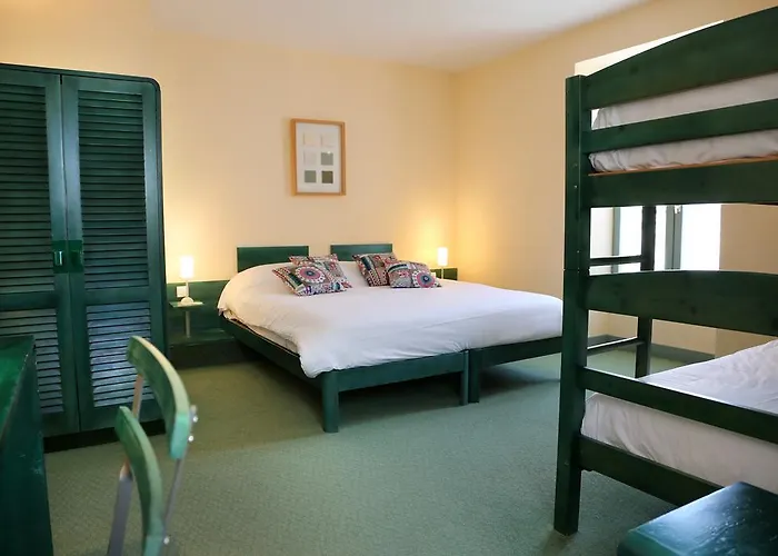 Logis La Garissade Szálloda