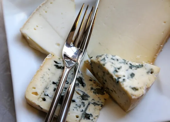 Logis La Garissade Szálloda 2*