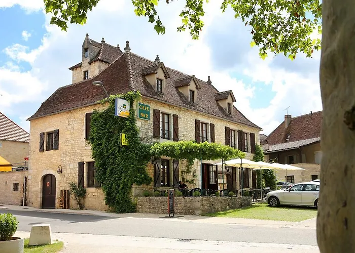 Logis La Garissade Szálloda 2*