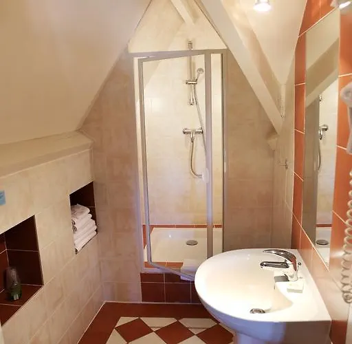 Logis La Garissade Szálloda Murat