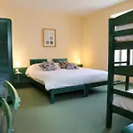 Logis La Garissade Otel