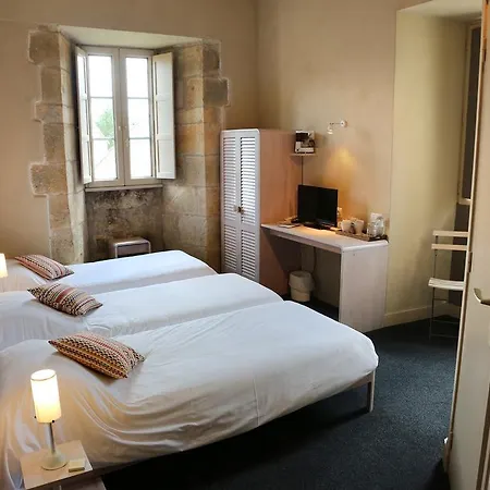 Logis La Garissade 2*