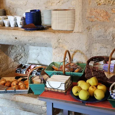 Logis La Garissade Hotel Murat