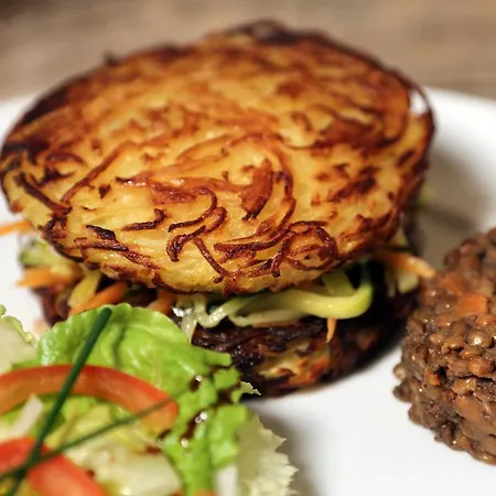 Hotell Logis La Garissade 2*